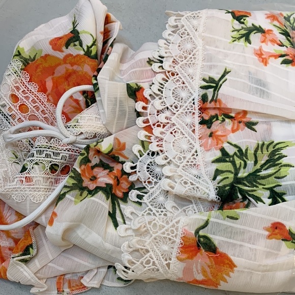 ASOS DESIGN Maternity lace insert tiered mini dress with trim detail floral US 8 - Picture 6 of 13